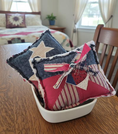 Patriotic Pillow Tucks set of 2