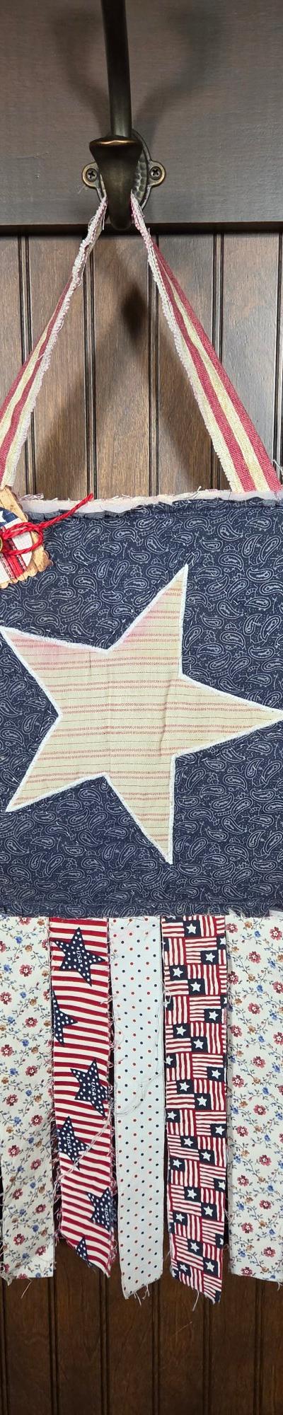 Patriotic Star Peg Wall Hanging 