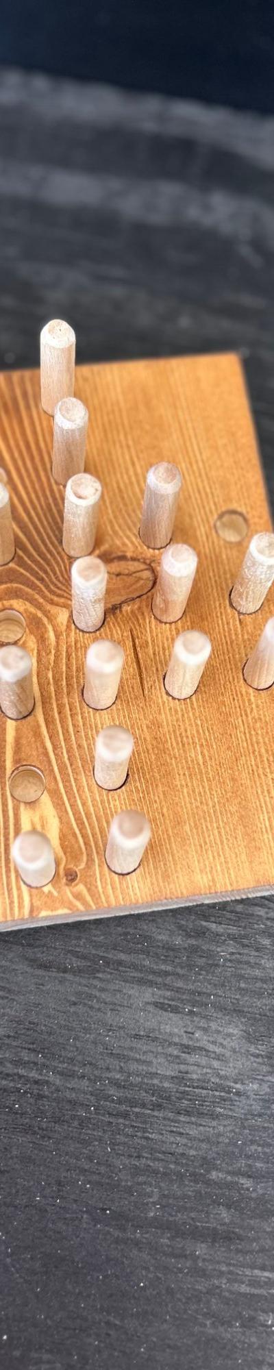 Square Peg Game