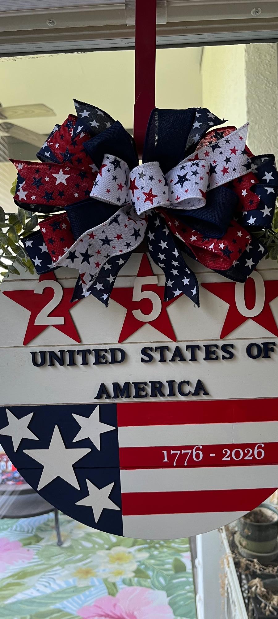 Celebrate Americas 250th with our reversible Wood wreath!  