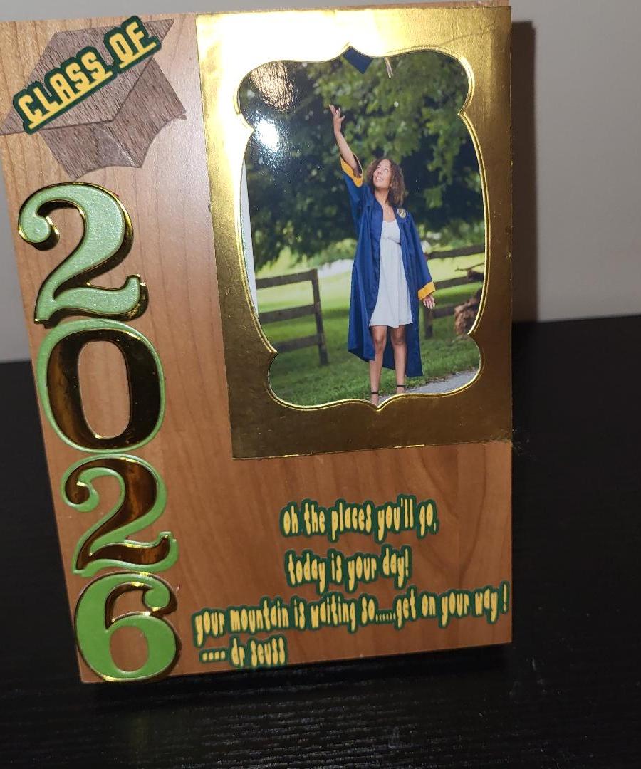 Custom Graduate Frame 5x7