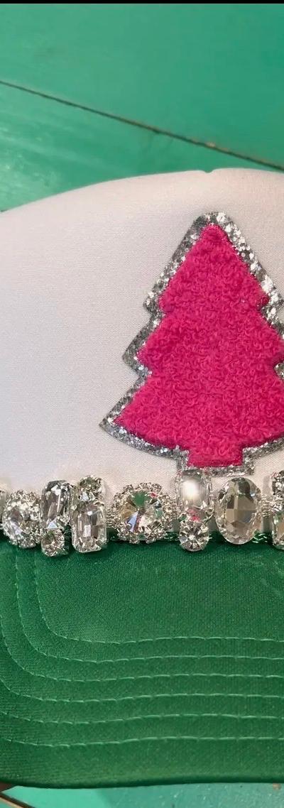 Jumbo Rhinestone Trucker Chain