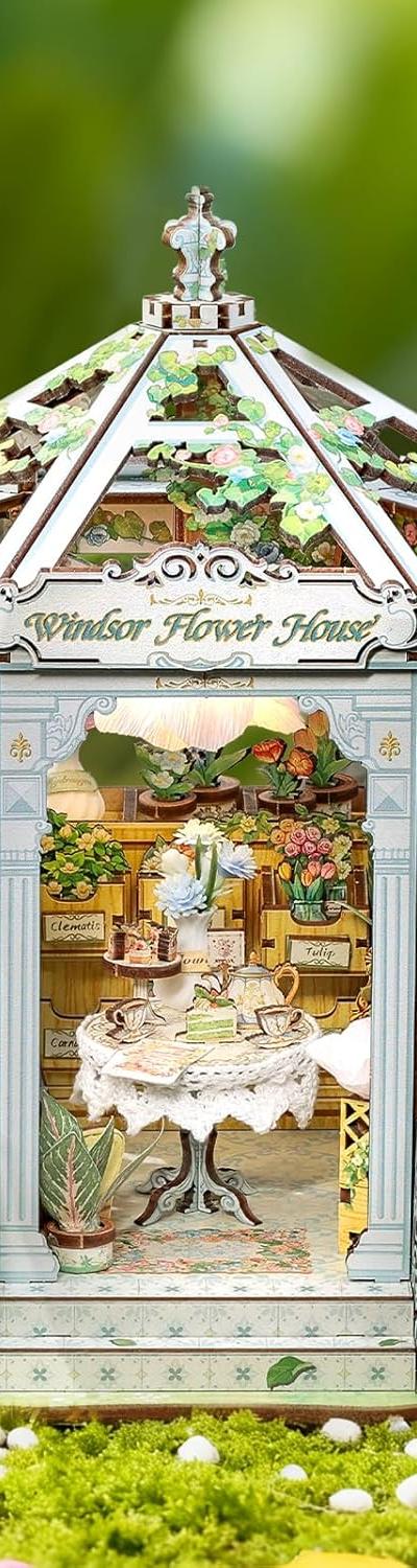 Diy Book Nook: Windsor Flower House