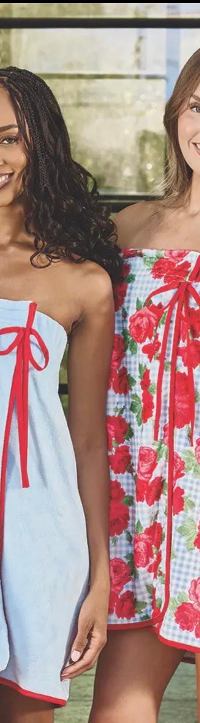 Spa Wrap - Blue Gingham + Red Roses with Red Bow 