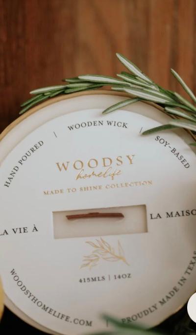 Hand Poured | Wooden Wick | Soy-Based | Solid Brass Bowl Candle | La Vie A La Maison