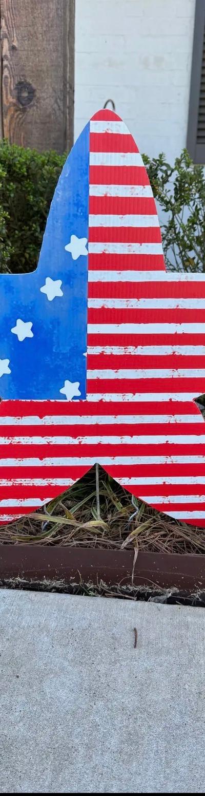 AMERICAN FLAG STAR | FLOWER POT ART
