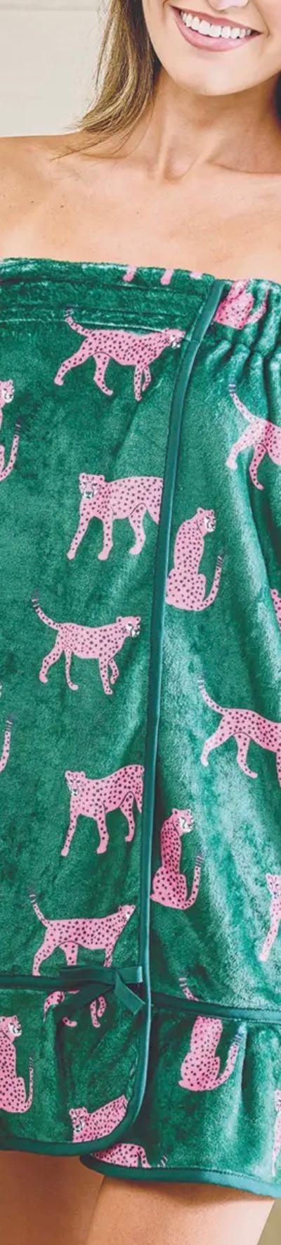 Spa Wrap “Green + Cheetahs” 
