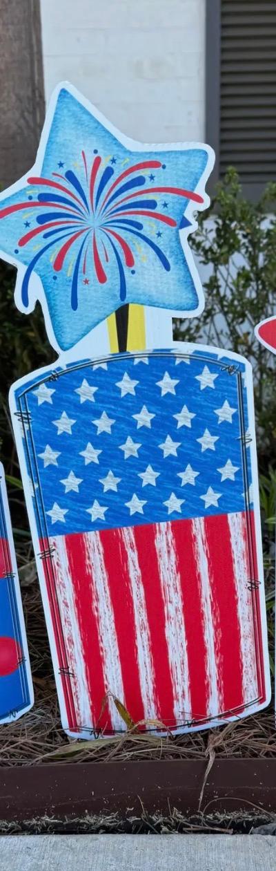 FIREWORK TRIO YARD ART ( 1 Set of 3)