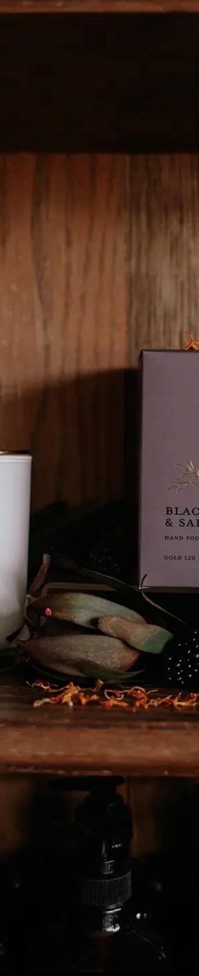 Hand Poured | Wooden Wick | Soy-Based Gold Lid Boutique Box Candle Blackberry & Saffron