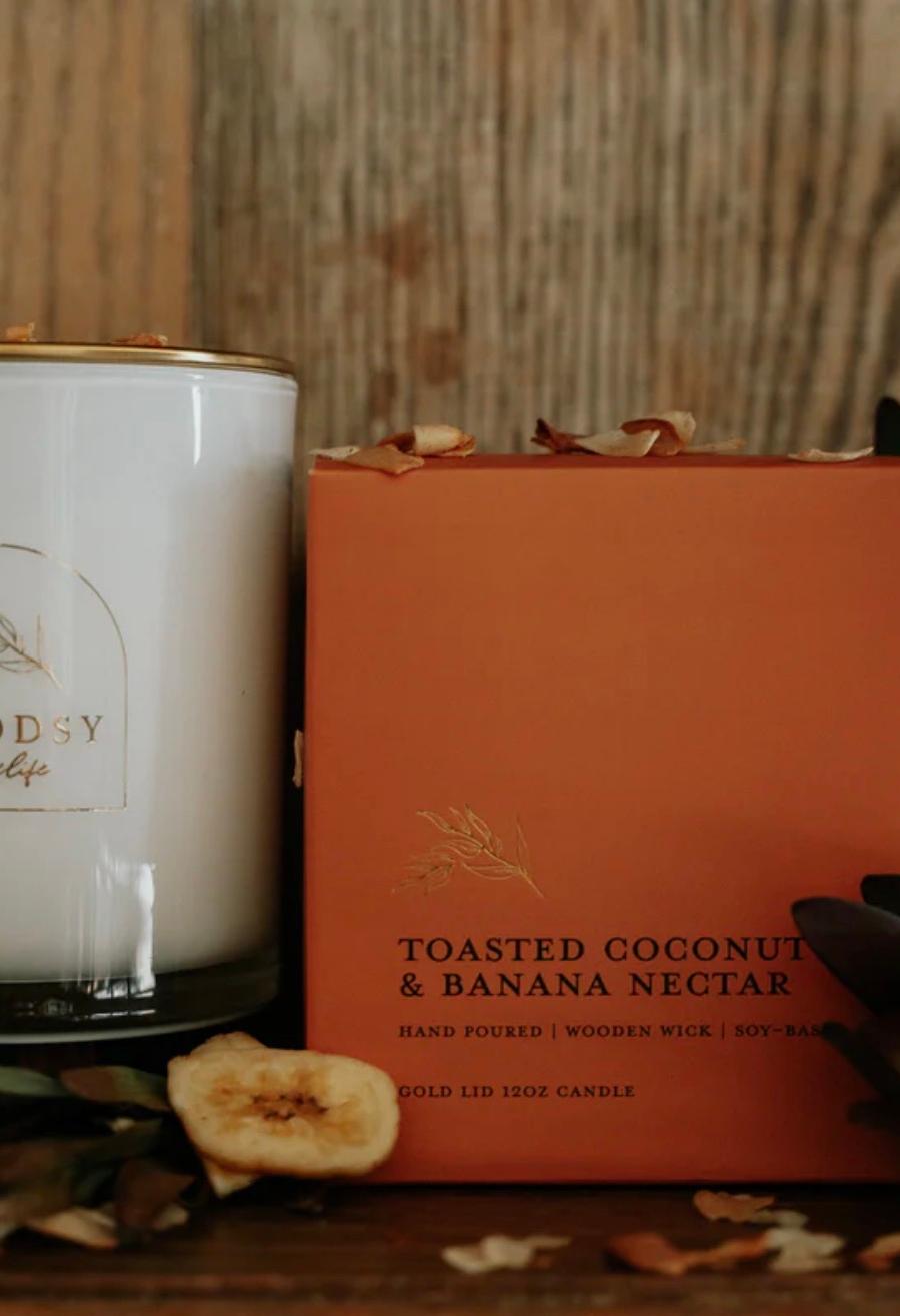 Hand Poured | Wooden Wick | Soy-Based | Gold Lid Boutique Box Candle  Toasted Coconut & Banana Nectar 