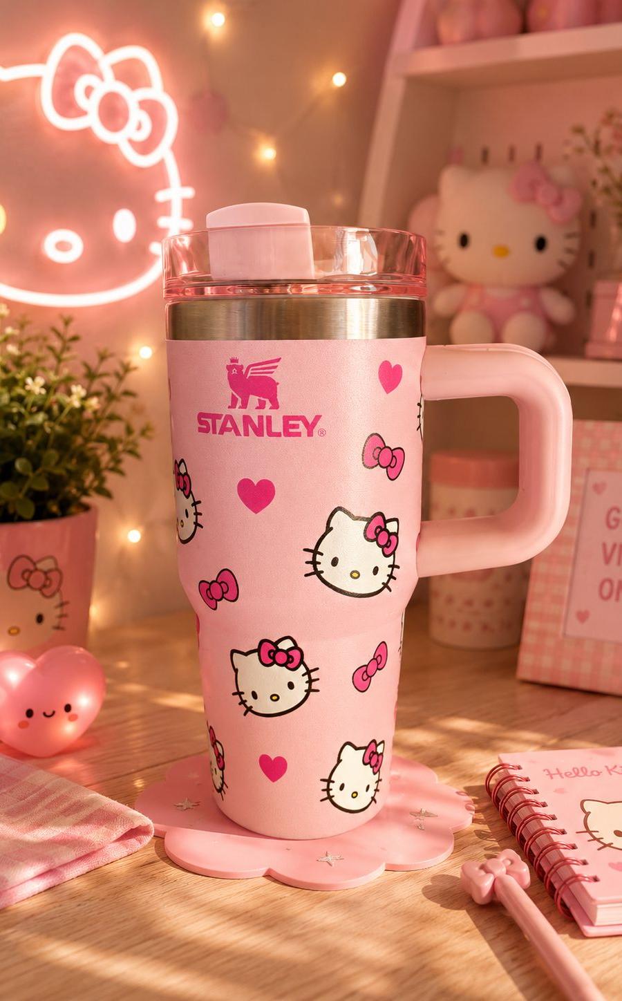 Hello kitty tumbler 
