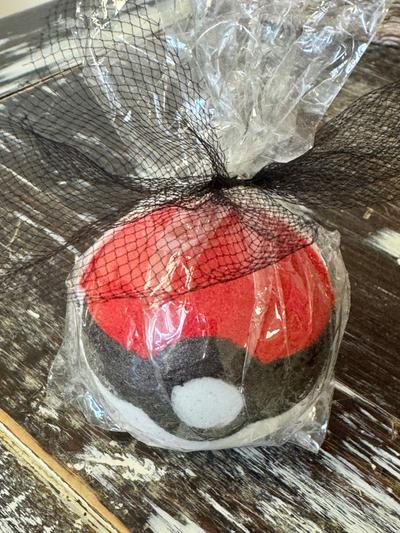 Pokemon Bath Bomb with toy