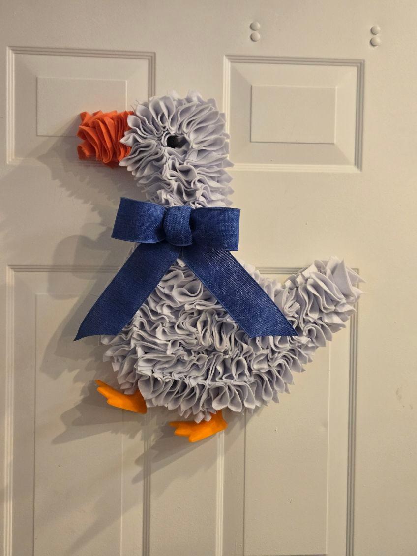 Modern Kitchen Goose Wreath