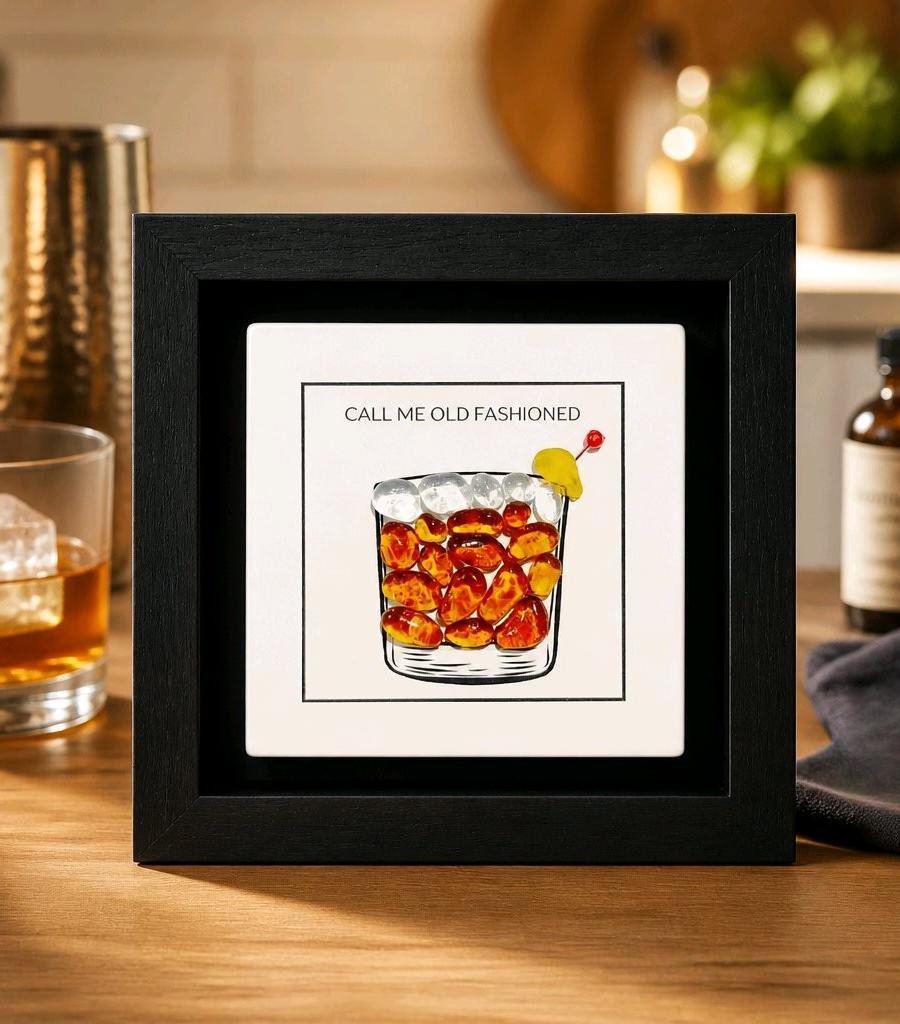HOME DECOR -- GLASS ART -- OLD FASHIONED