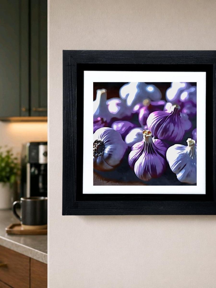HOME DECOR -- WALL ART -- GARLIC