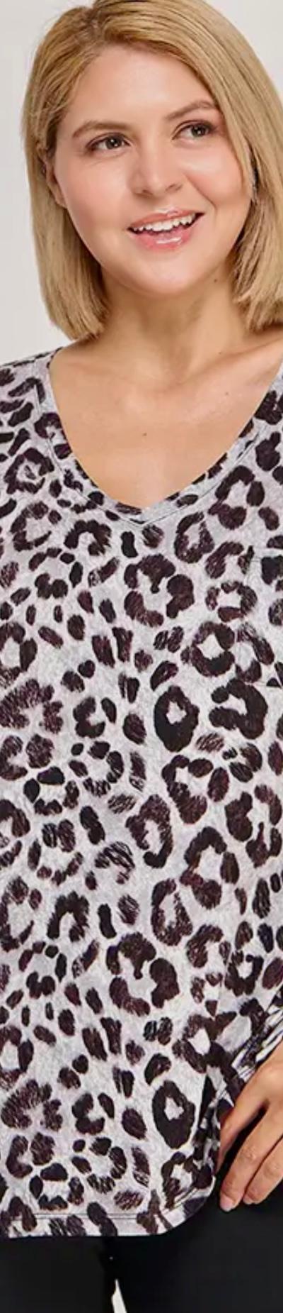 Plus Leopard Print with Front Pocket Short Sleeve Top