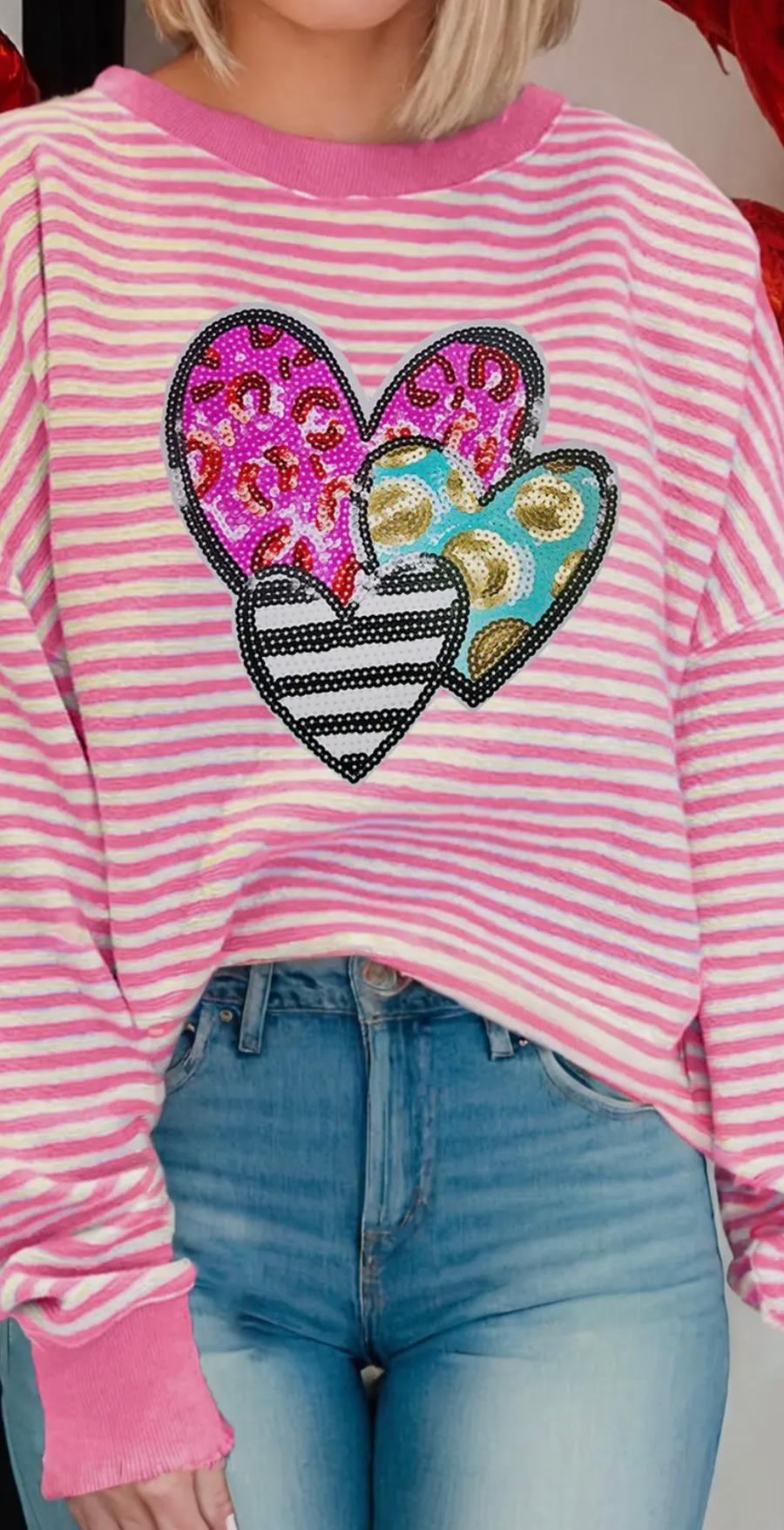 Leopard Heart Patched Graphic Drop Shoulder Top 