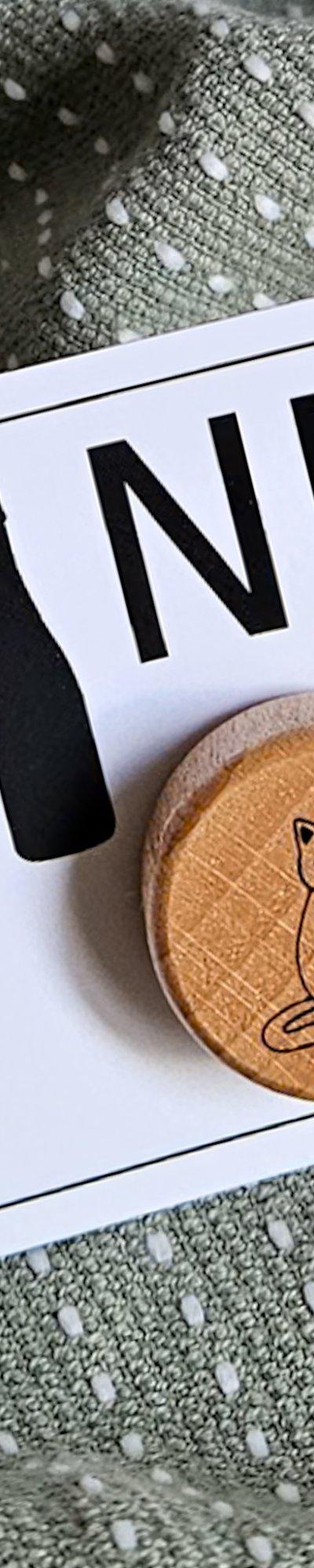 Tipsy Cat Wine Stopper